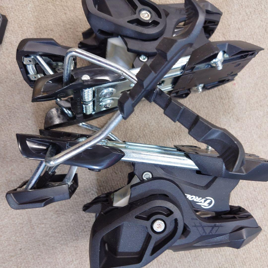 【訳あり】チロリアビンディングATTACK14 ワイドブレーキ パウダースキー用