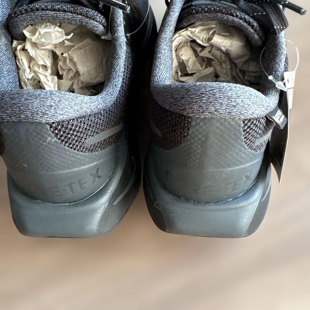 【新品】NIKE ナイキ モティバ GORE-TEX 24cm 黒