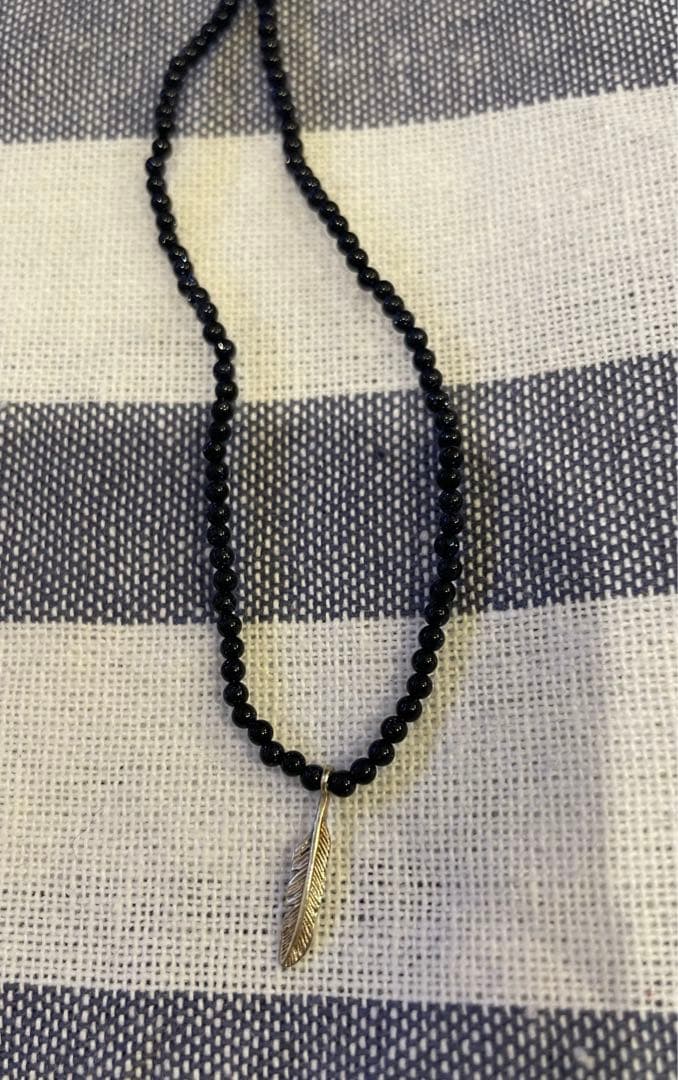 ロザマリア　ビーズネックレス