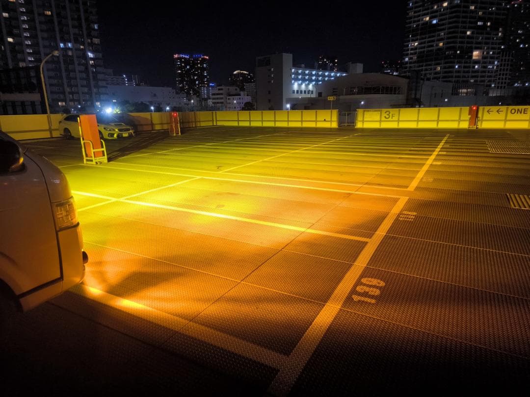 18LED　シリーズＰ　雪に強いオレンジLEDバルブ　H11H816HB4H3