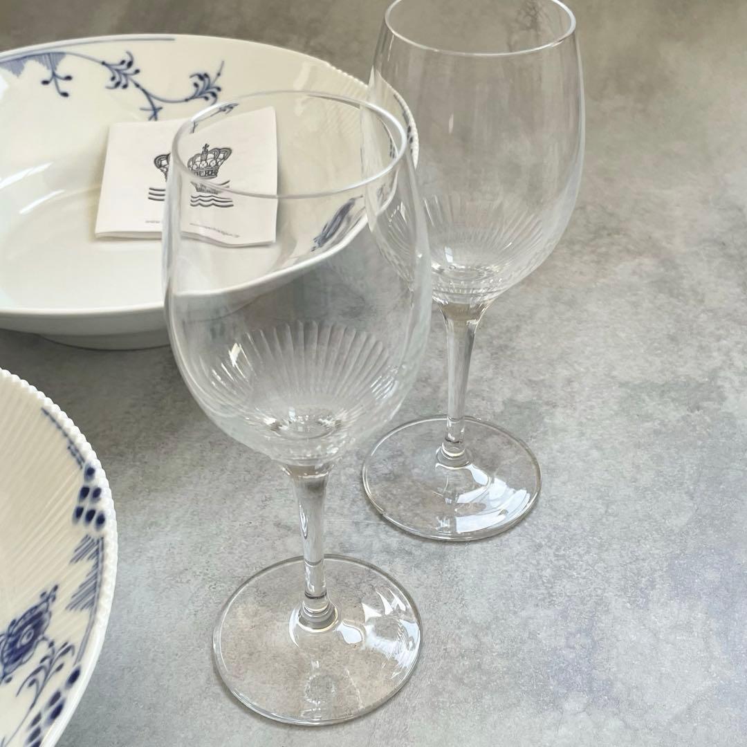 ロイヤルコペンハーゲンブルーエレメンツ ディープ プレート2枚＋ワイングラス2脚