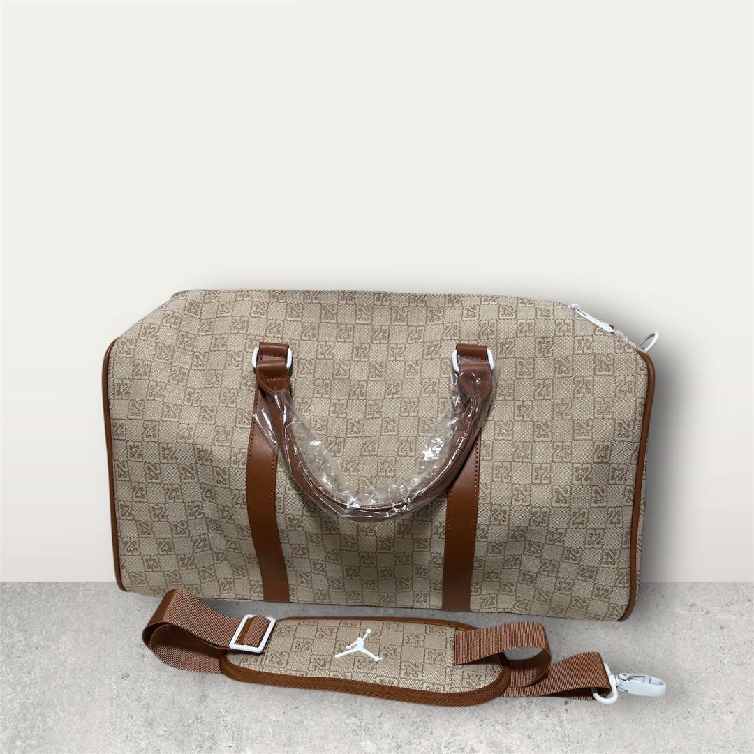 ジョーダン　モノグラム ボストンバッグ　ベージュ　未使用