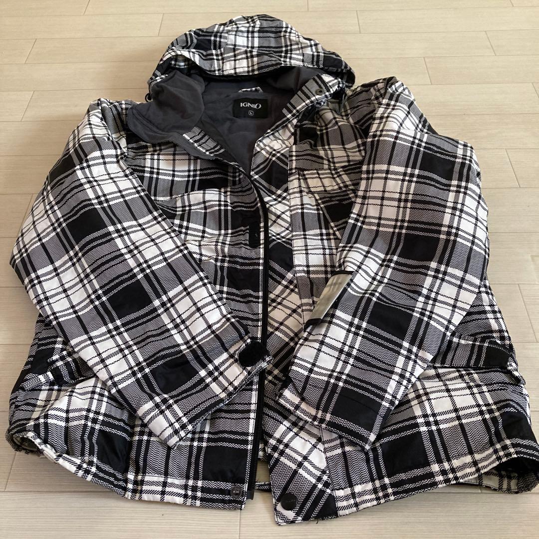 IGNIO☆スキーウェア上下セット☆サイズＬ