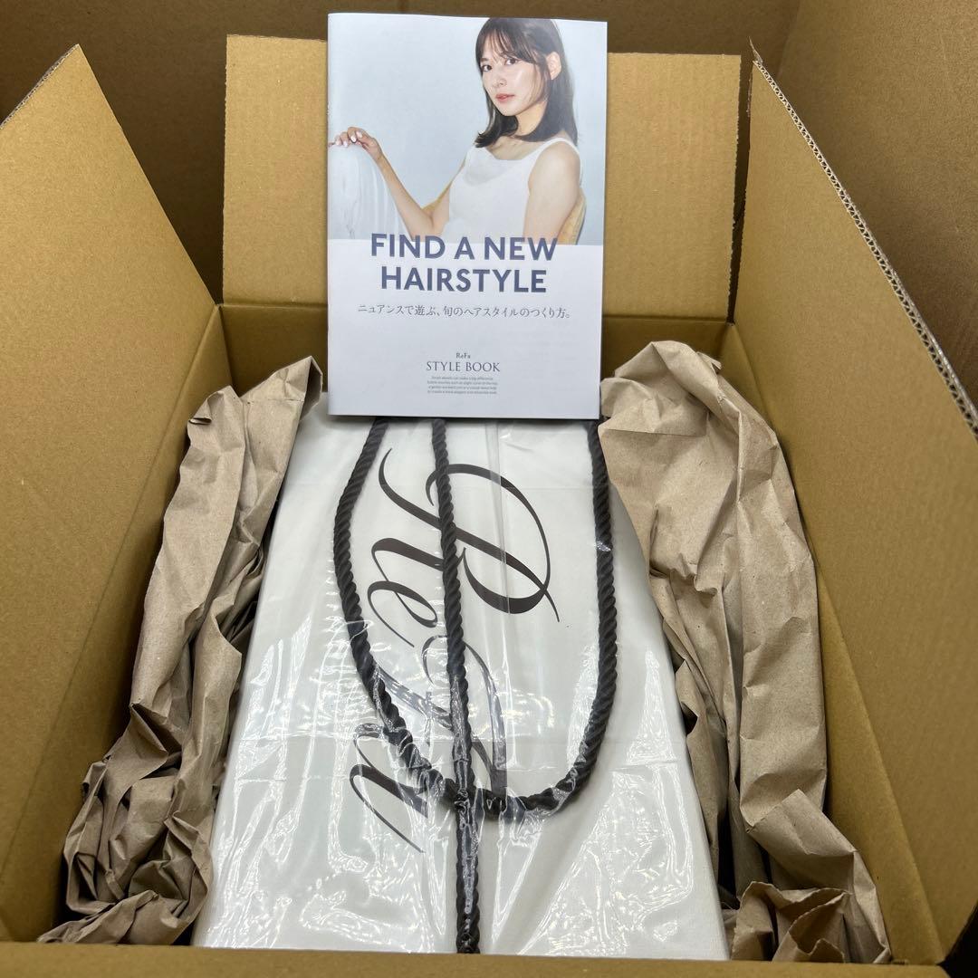 新着・未開封　リファビューテック ドライヤー スマートW DRYER ホワイト