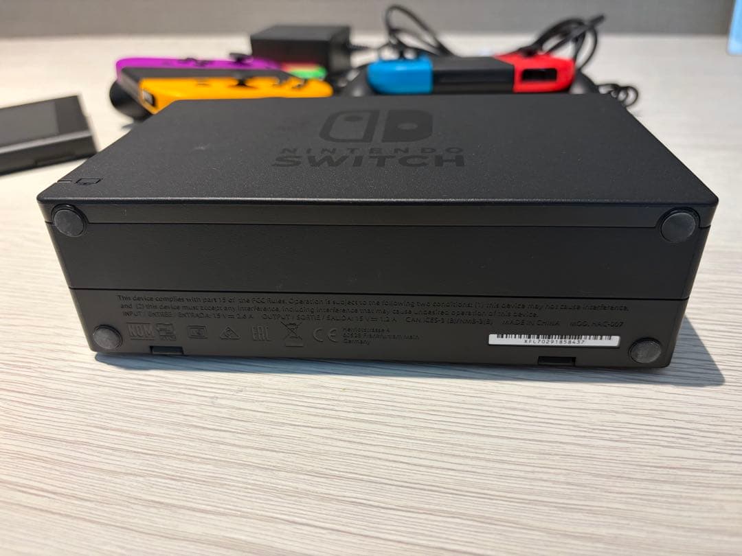 Nintendo Switch 本体 バッテリー強化版　箱無し　ジョイコン×２