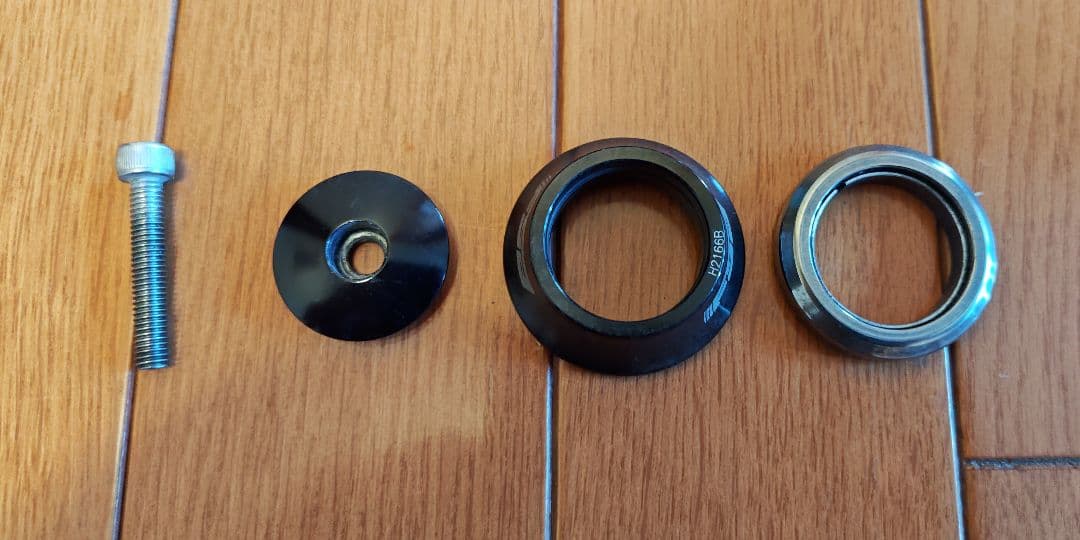 な*ん様 2020年　Bianchi via nirone7 フレーム、サドル