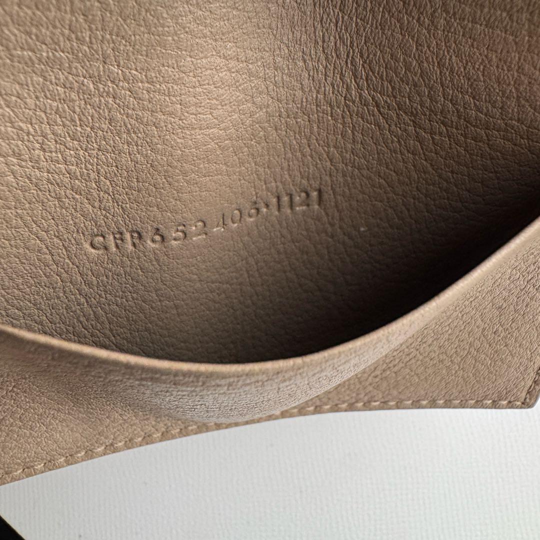 【極上美品】 47 Sainかt Laurentイブサンローラン キーケース