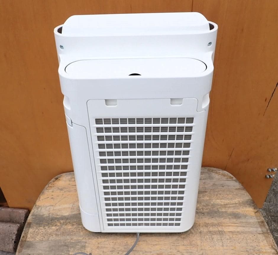 SHARP 加湿空気清浄機 KC-40TH7-W 2024年製 ホワイト