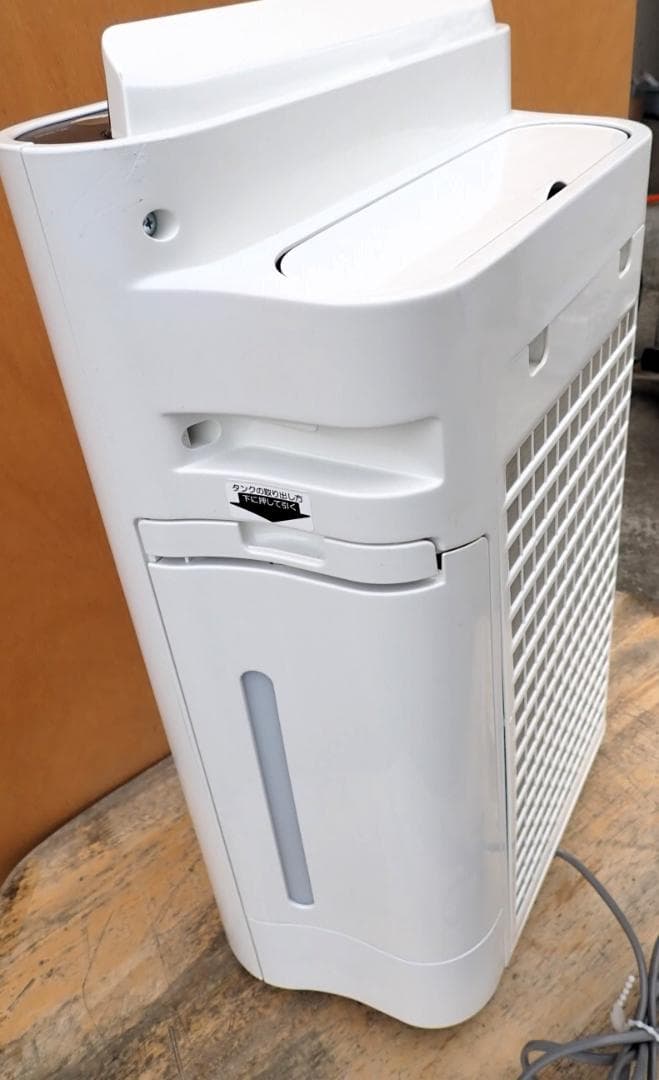 SHARP 加湿空気清浄機 KC-40TH7-W 2024年製 ホワイト