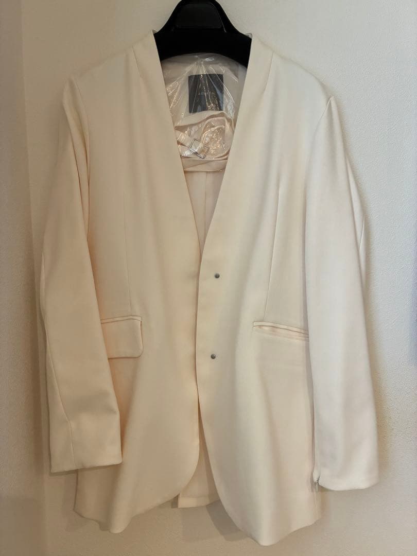 ミドルレングススリットスリーブジャケット