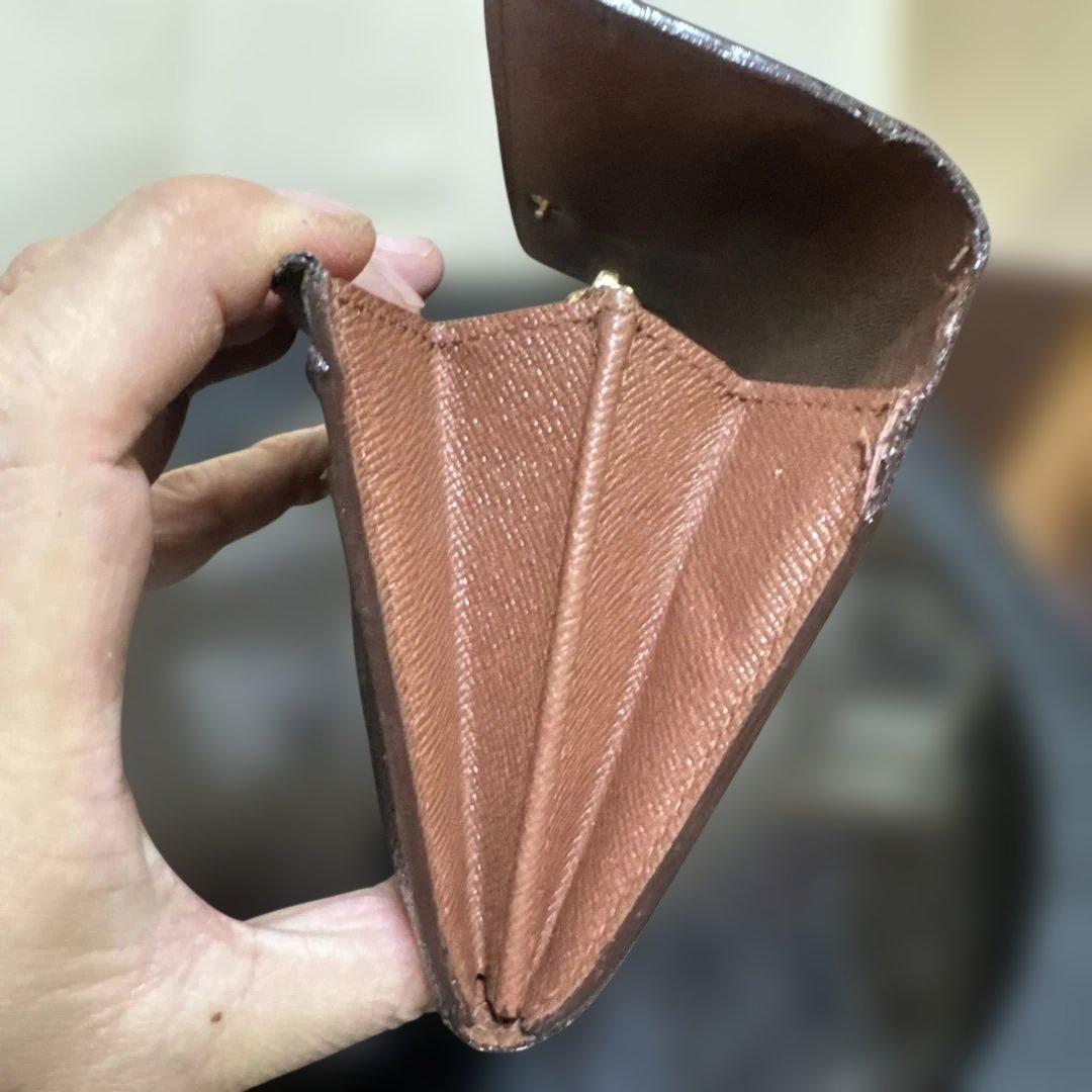 ⑨☆良品♪カード10枚タイプ☆サラ長財布