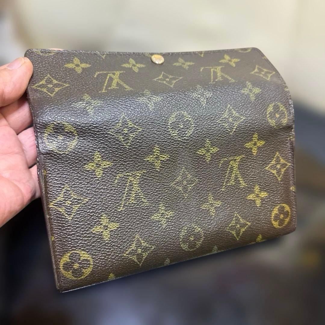 ⑨☆良品♪カード10枚タイプ☆サラ長財布