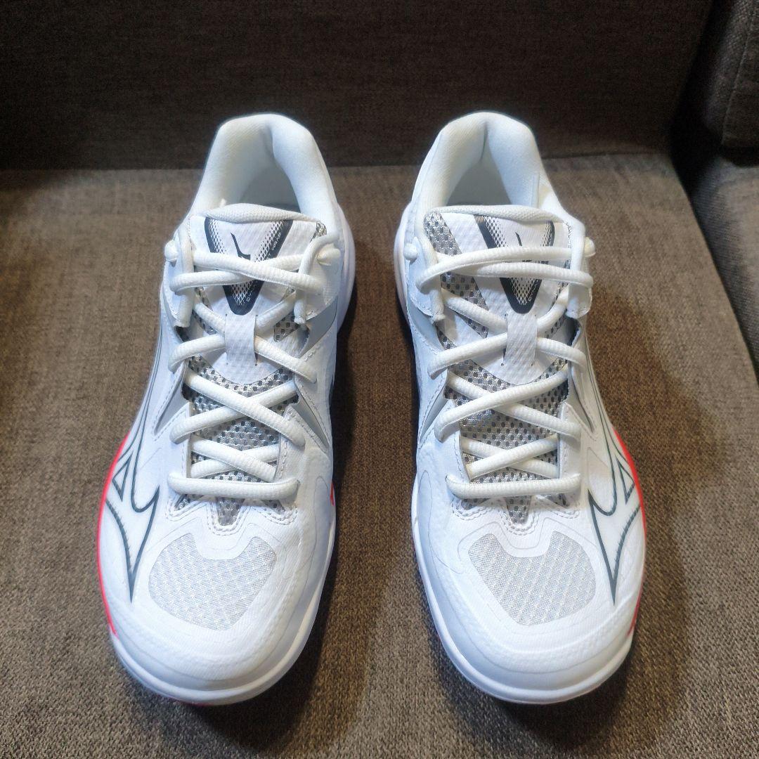 【未使用品】MIZUNO ウェーブクロー3 23.5cm