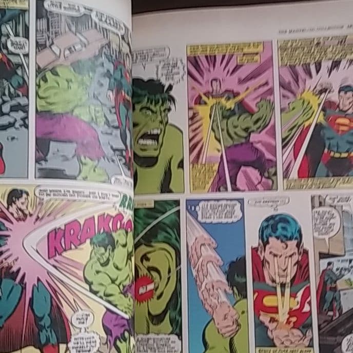 DC VS マーベル、スーパーマンVSスパイダーマン