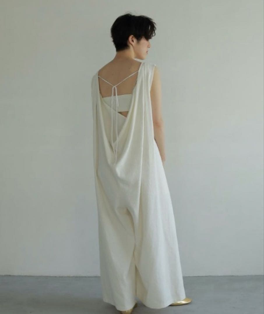 ETRE TOKYO バックドレープサロペット