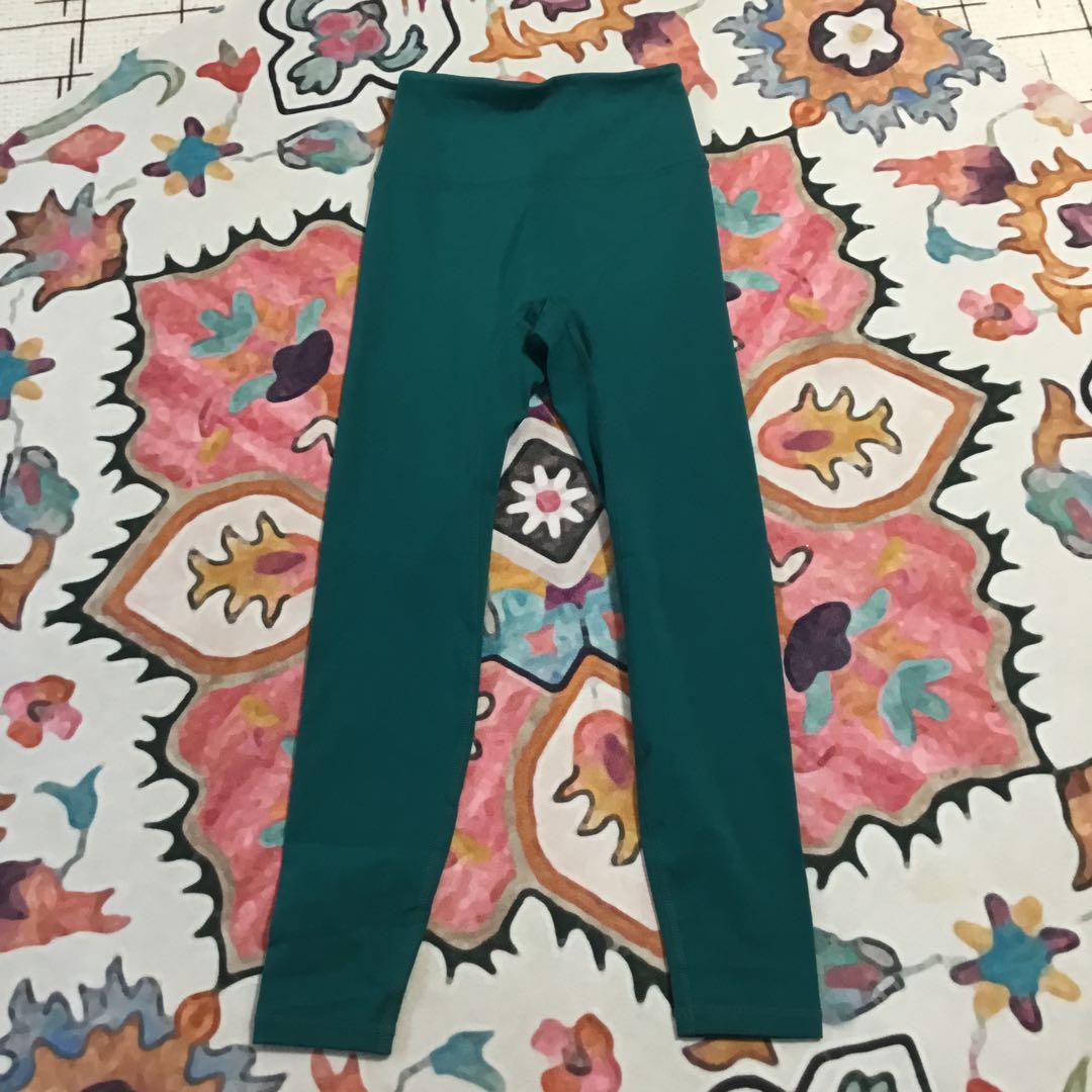 LULULEMON☆ ダークグリーン ハイウエスト レギンス