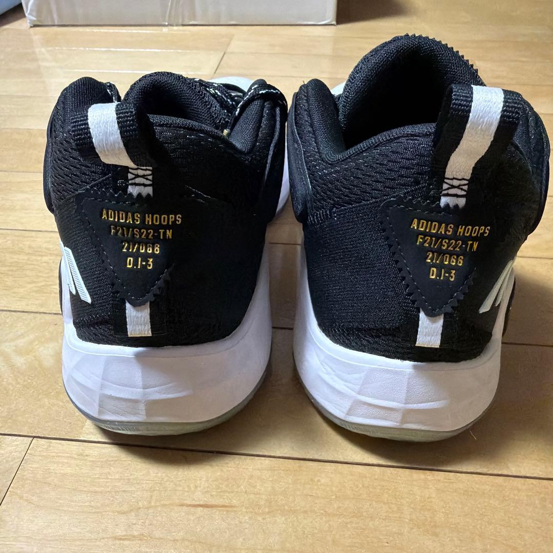 ADIDAS ドノバン　バスケットボールシューズ　バッシュ