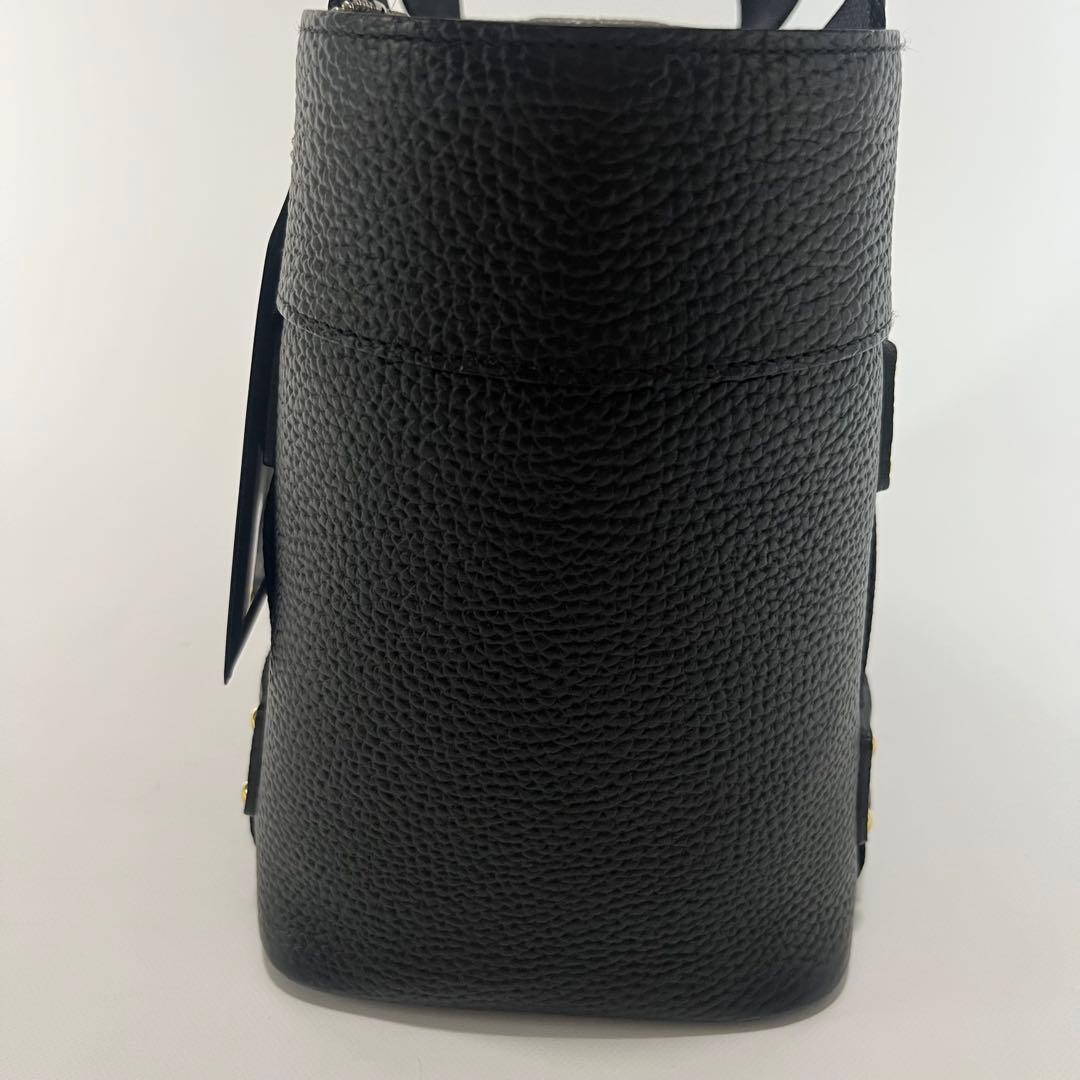 未使用級　A.D.M.J . デイリー　トートバッグ　レザー　ブラック　黒