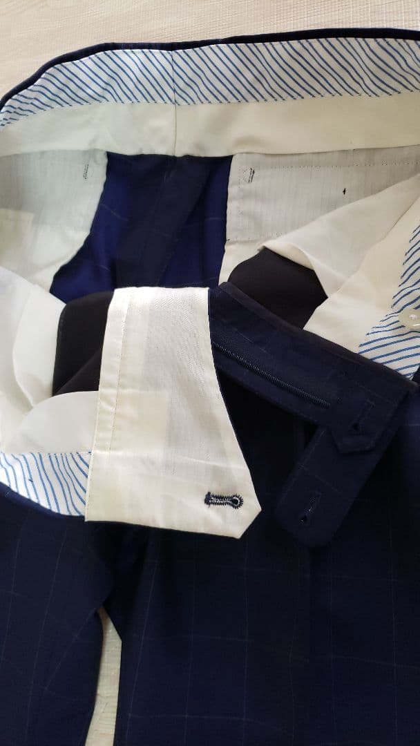 メンズ　スーツ　HILTON 紺　3点セット　A5