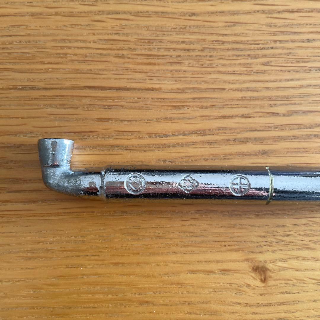 煙管　キセル　パイプ　銀色