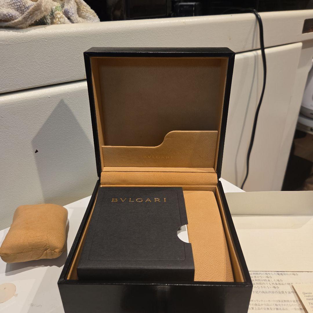 た*フ様 BVLGARI ブラック クォーツ腕時計