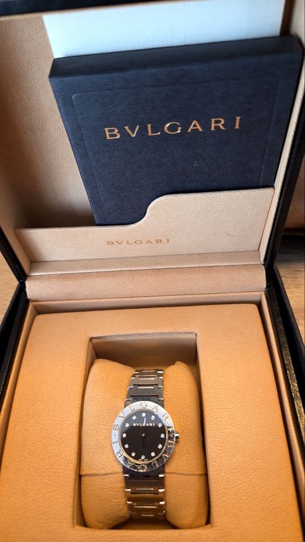 た*フ様 BVLGARI ブラック クォーツ腕時計