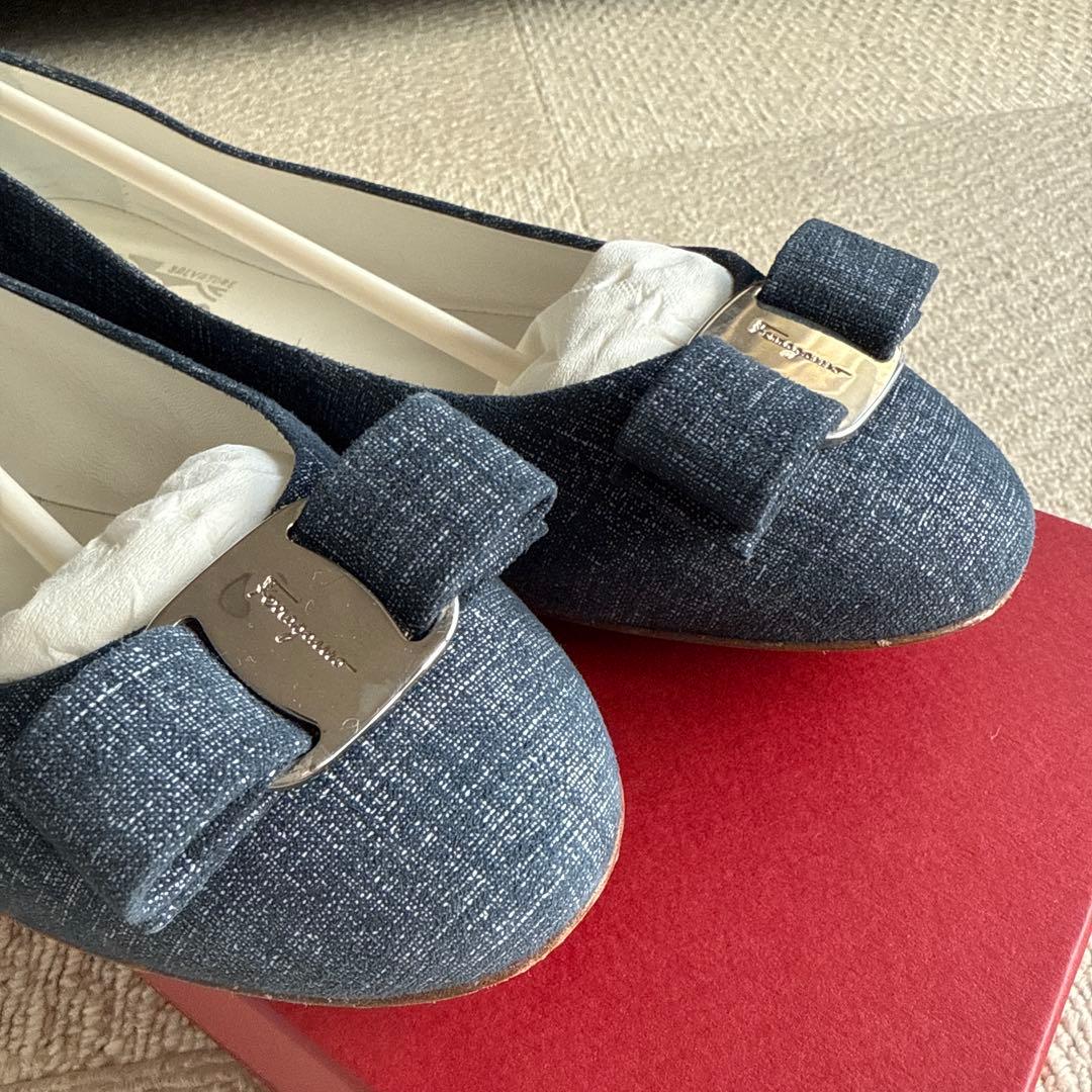 Salvatore Ferragamo デニム フラットシューズ
