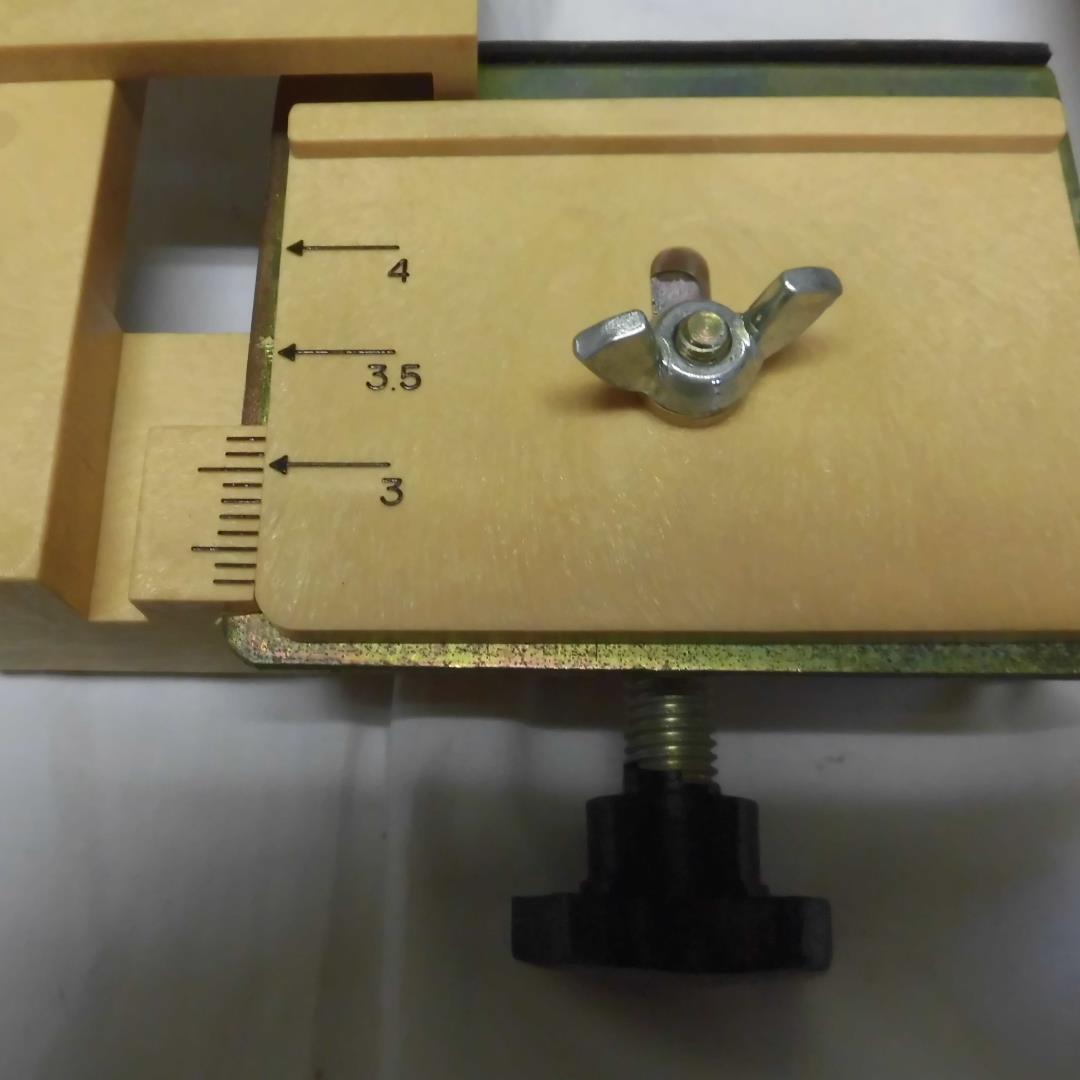 カモイ孔トリーマー定規