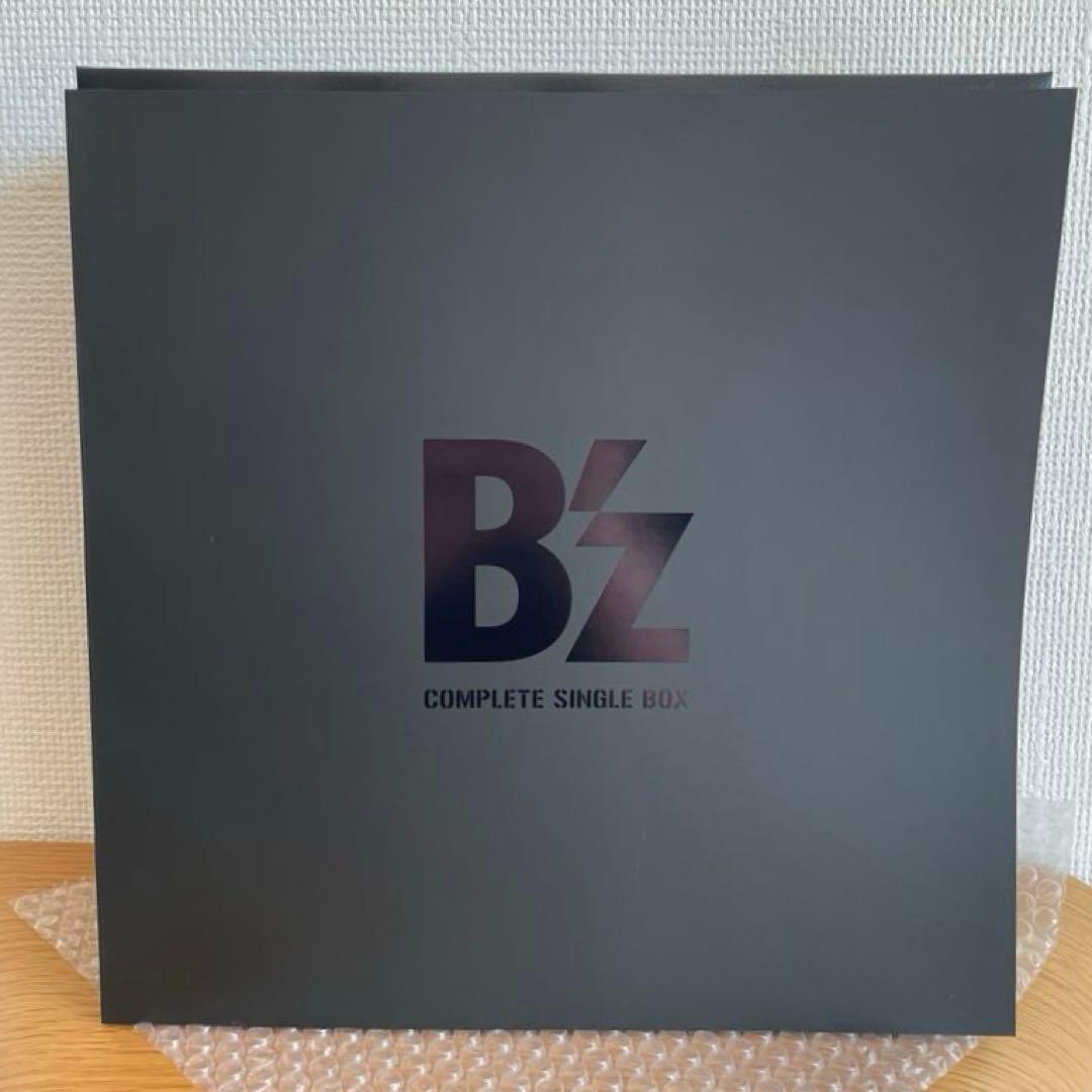 B’z COMPLETE SINGLE BOX【Black Edition】