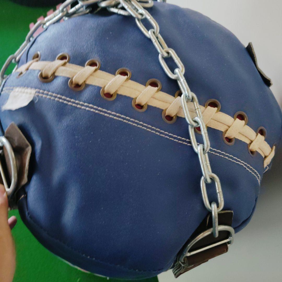 winning　ウィニング製 青いサンドバッグ チェーン付き