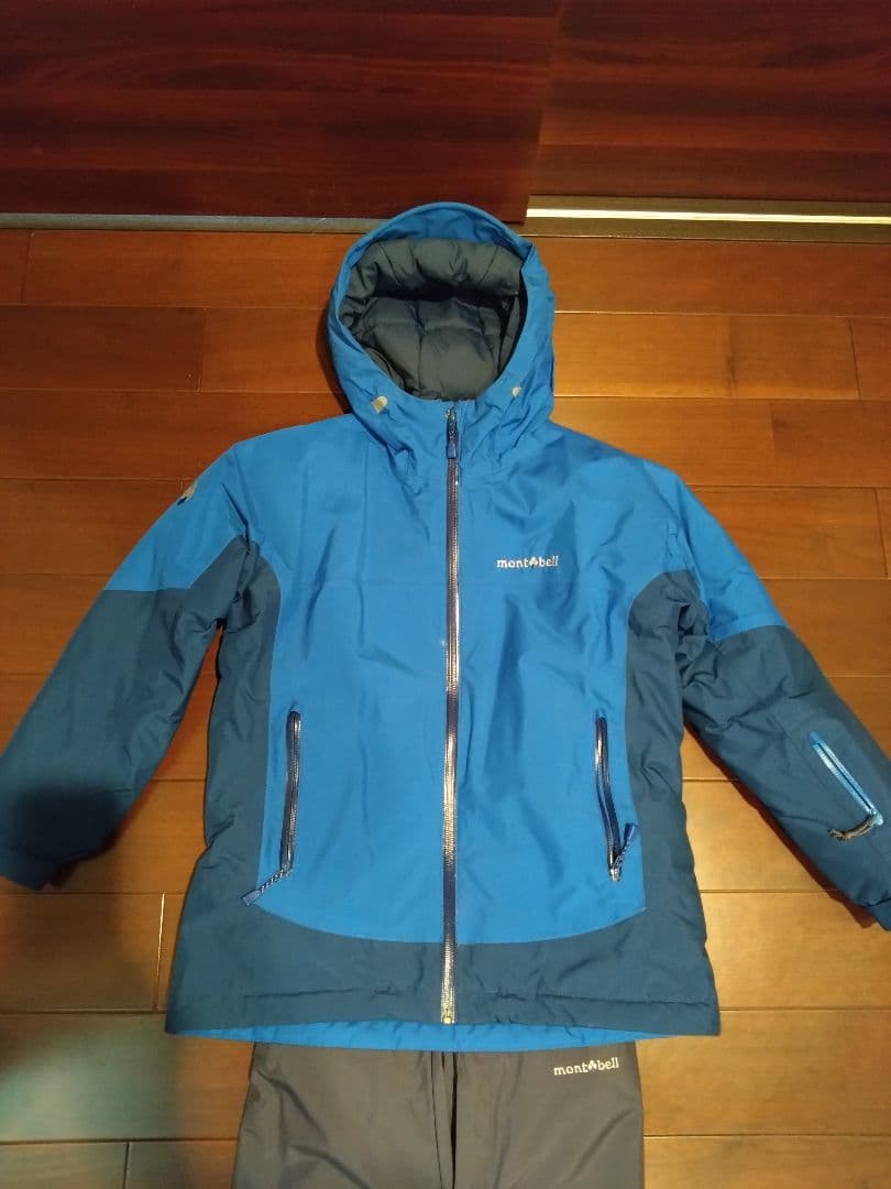 モンベル　子ども用スキーウェア 140