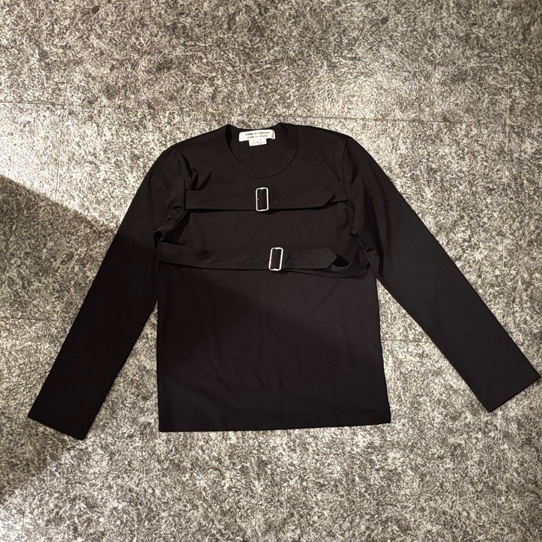 コムコムコムデギャルソン ストラップ付きブラック長袖Tシャツ