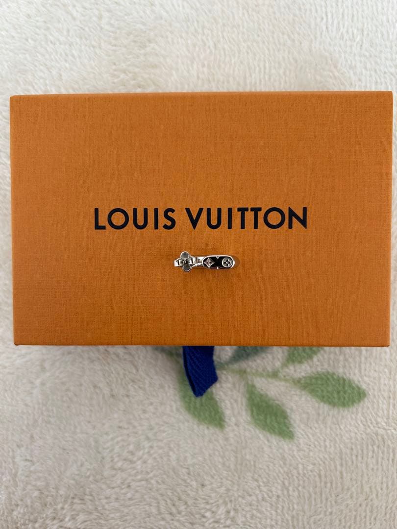 LOUIS VUITTON 片耳用ピアス　mk222km専用
