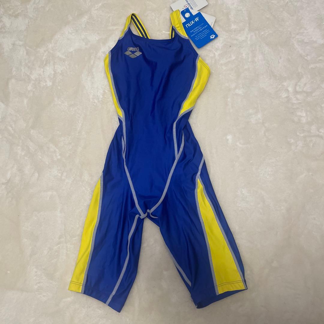 arena FAR-0522W スポーツ用水着 O(13)