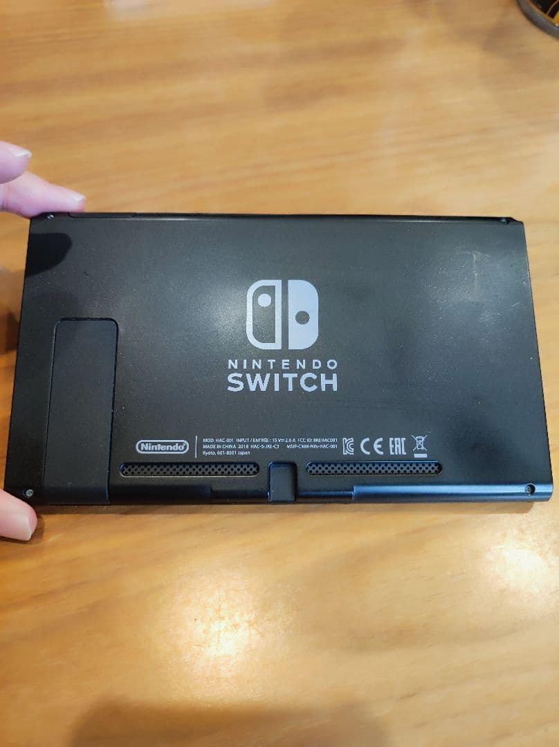 【動作確認済】Nintendo Switch 本体+Joy-Con左+SDカード