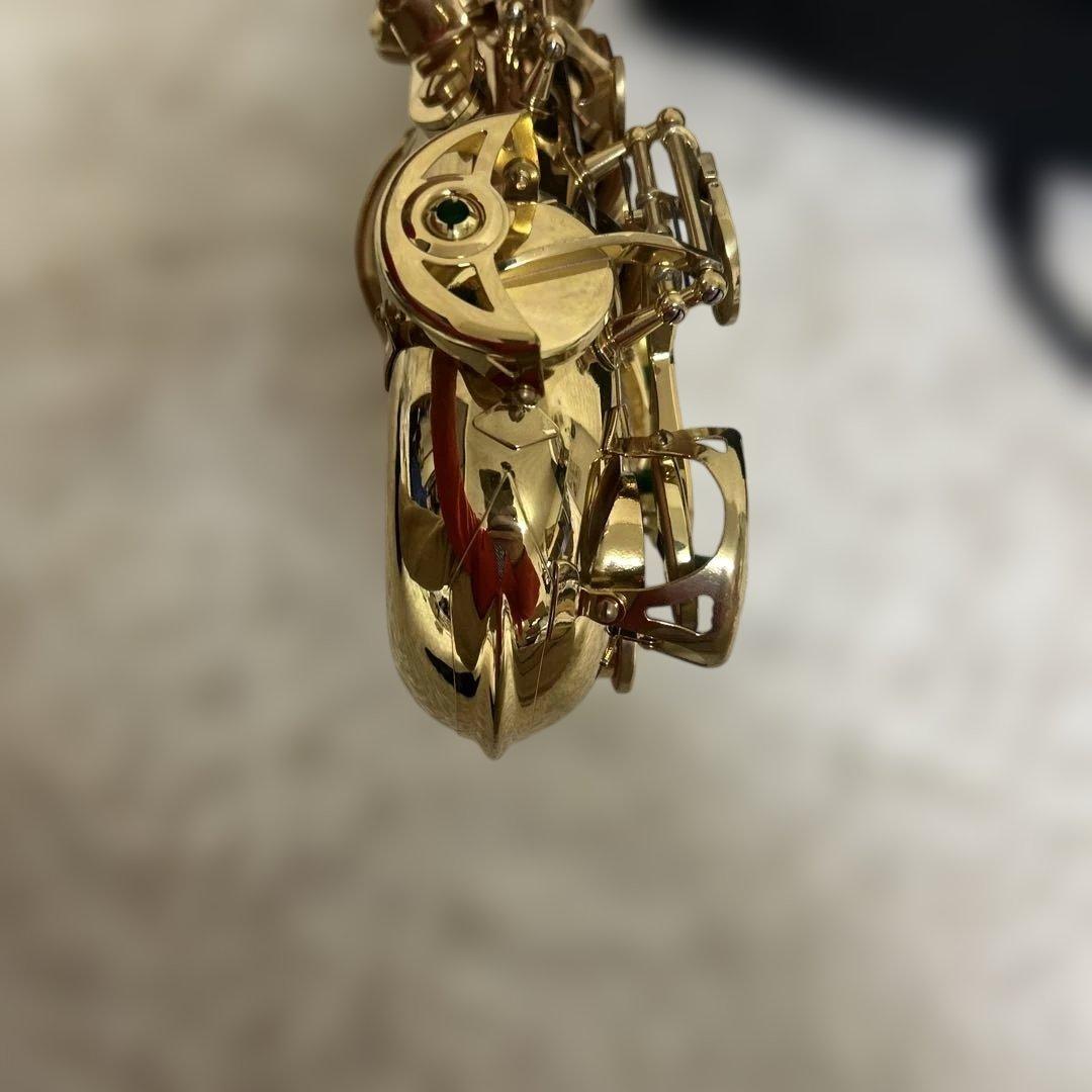 極美品　アルトサックス　ハードケース付き　初心者向き　ノーブランド　②