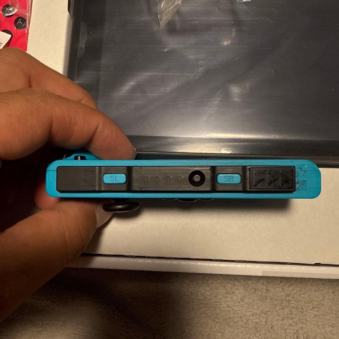 ス*テ様 Nintendo Switch 本体 青と赤のJoy-Con