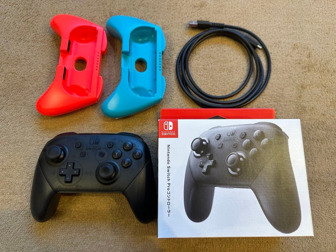 Nintendo Switch 本体、純正Proコン、収納ケースセット