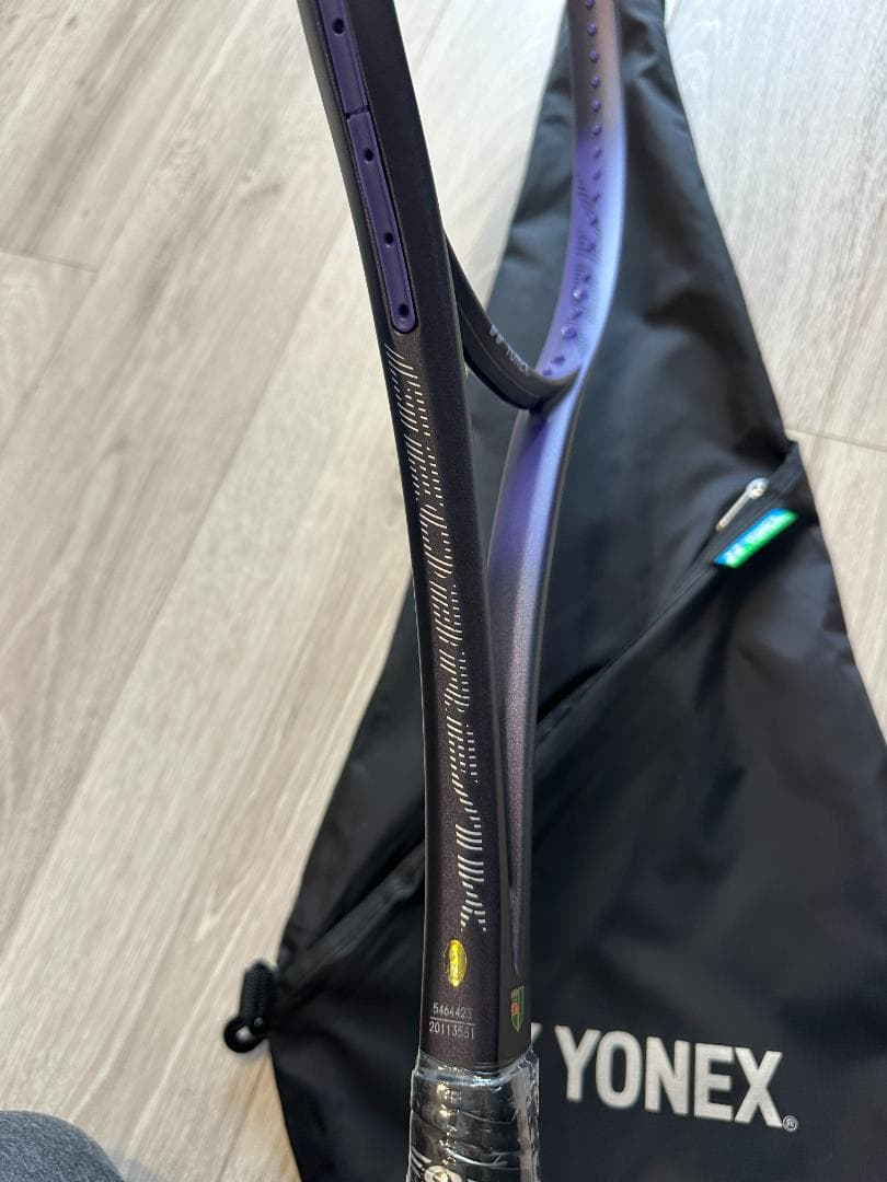 【新品】ジオブレイク70V 新色 YONEX ソフトテニスラケット