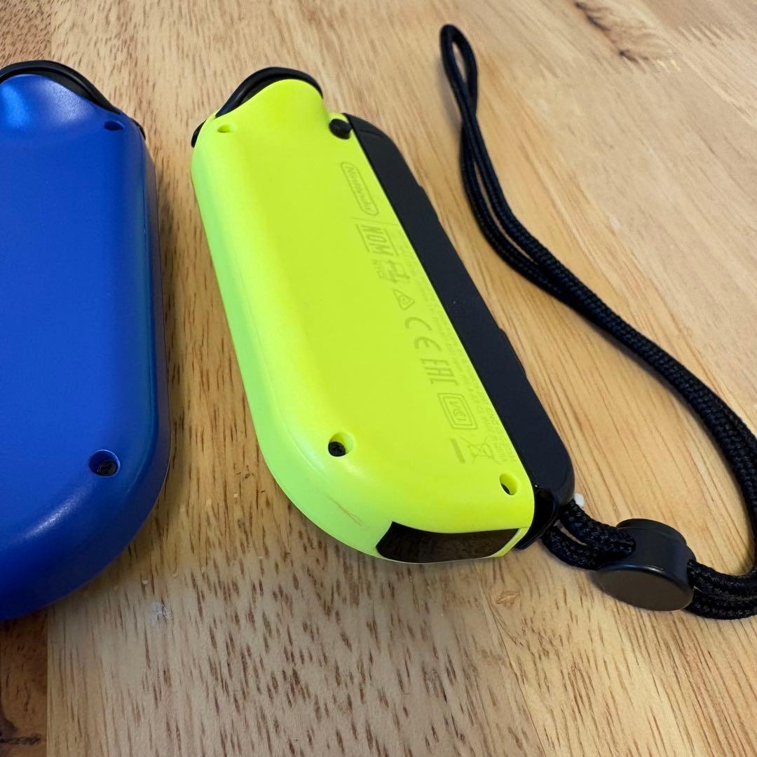 Nintendo Switch 本体、ジョイコン、ドック、ケース、スタンドセット