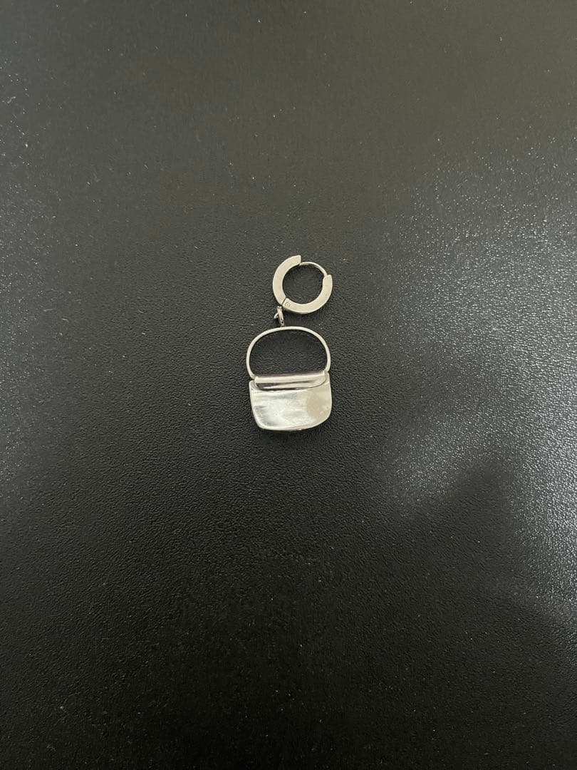 ペンちゃん☆プロフ読んでね(*´ω｀*)  DIESEL ピアス(片耳用)