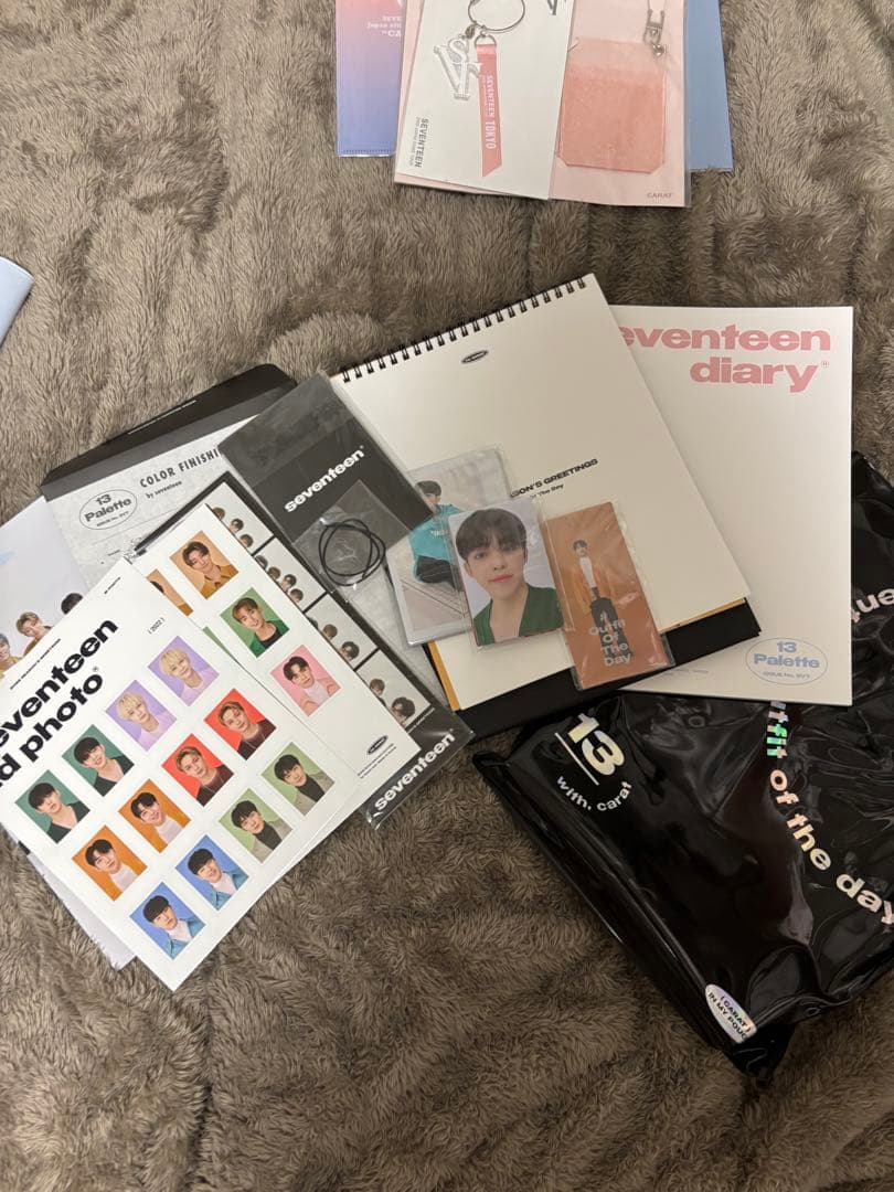 SEVENTEEN アルバムDVDと公式グッズまとめ売り