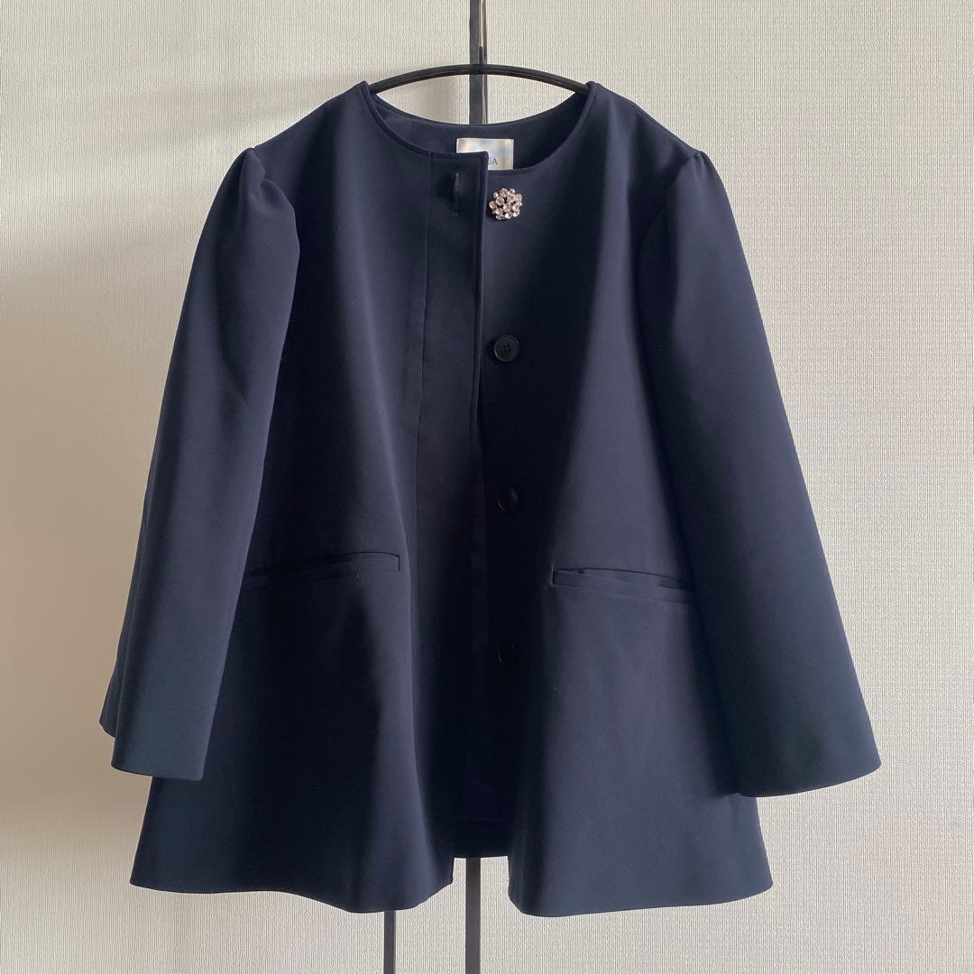 OHGA ノーカラービジュージャケット