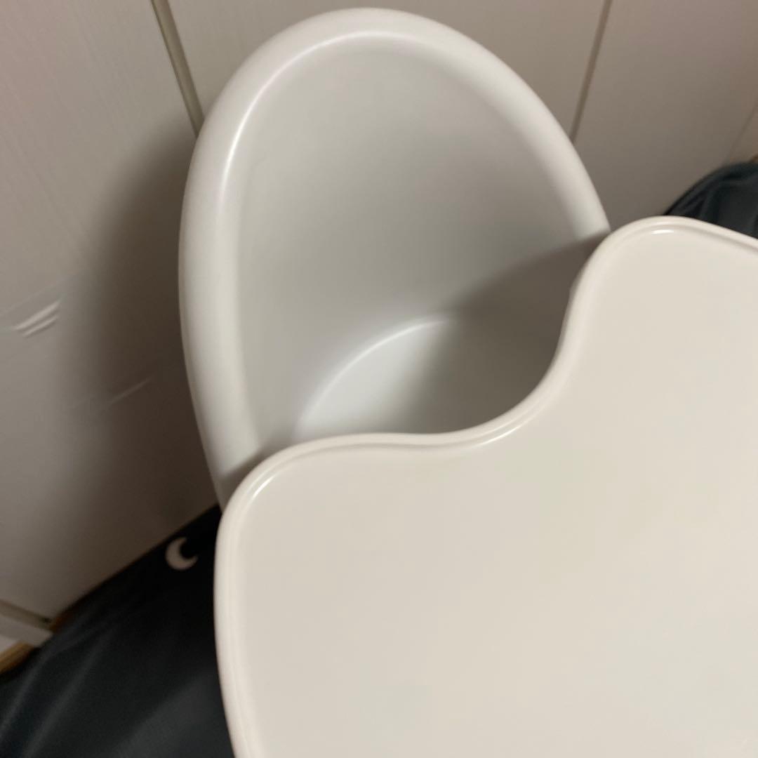 【美品・廃盤】Baby Bjorn 折りたたみ ベビーチェア ホワイト