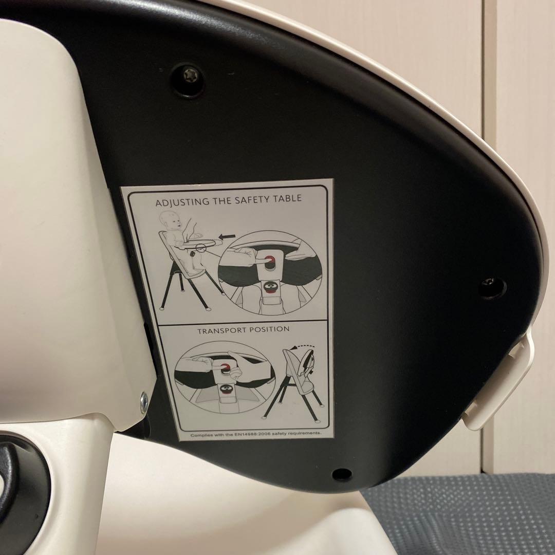 【美品・廃盤】Baby Bjorn 折りたたみ ベビーチェア ホワイト