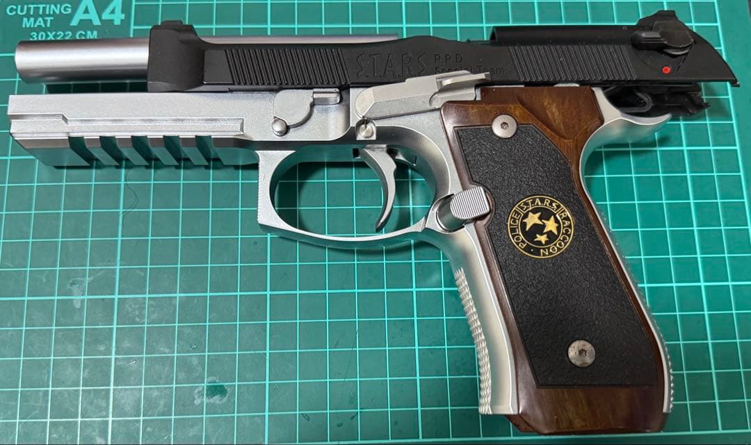 東京マルイ バイオハザード サムライエッジ アルバート.W.モデル 01