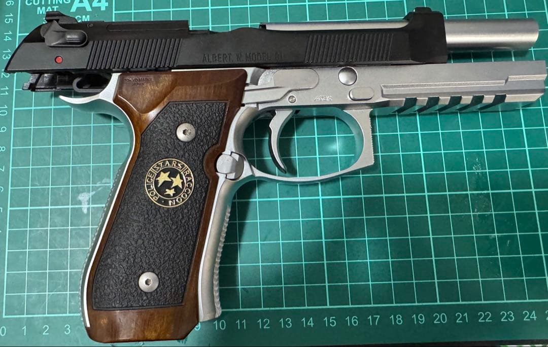 東京マルイ バイオハザード サムライエッジ アルバート.W.モデル 01