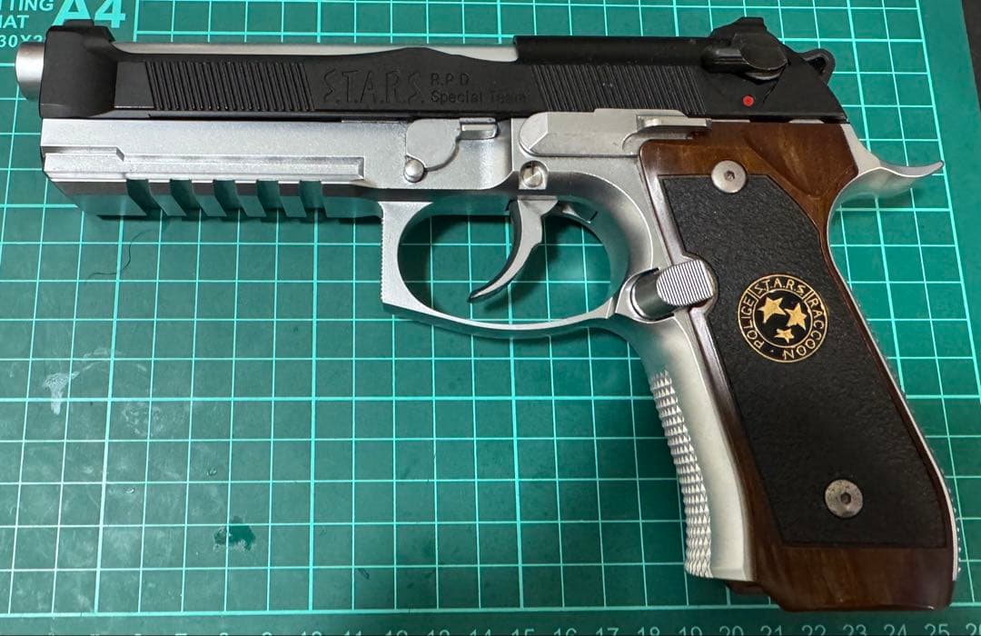 東京マルイ バイオハザード サムライエッジ アルバート.W.モデル 01