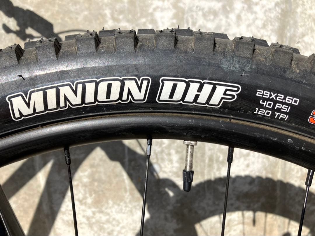 新品同様ハードテールマウンテンバイク