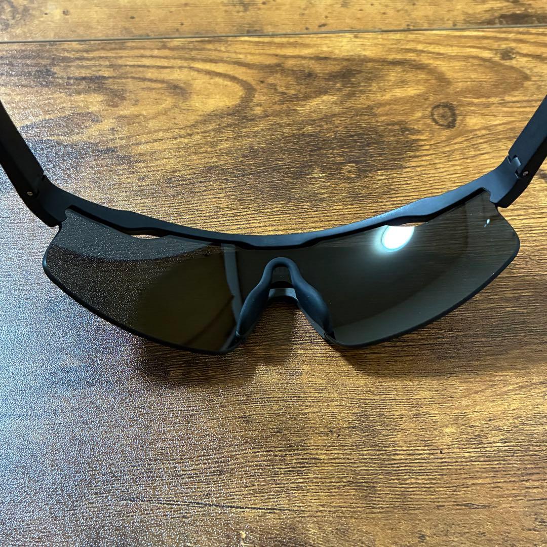 【未使用に近い】Kith × TaylorMadeミラーレンズ サングラス 黒